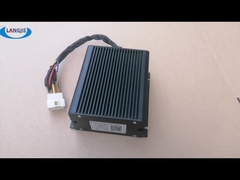 Siyah Elektrikli Araba Parçaları Golf Arabası DC Dönüştürücü Çift Çıkış Tipi 150mm*150mm*45.5mm