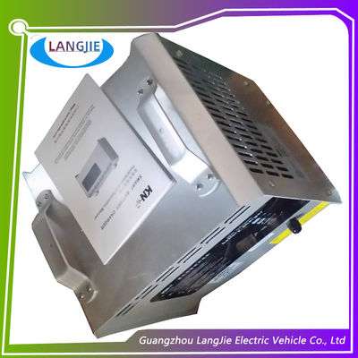 İyi bir fiyat. Kurşun Asitli Araba Pil Şarj Aracı Elektrikli Kulüp Arabalarının Kompakt Tasarımı İçin Uygun çevrimiçi