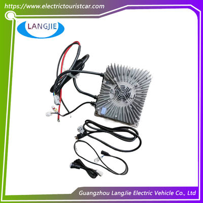 İyi bir fiyat. 72V Otomobil Pil Şarj Arabası Turist Otomatik Pil Şarj Araçları Golf Araba Aksesuarları çevrimiçi