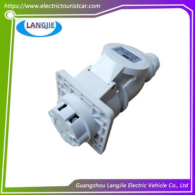 Düşük Voltajlı 2P 220V 32A Marshell Elektrikli Ziyaret Arabası Y-20 Güç Plug ve Soket IP44 Otobüs